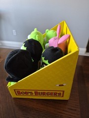 Bob’s Burgers Kuchi Kopi Family Plush Set in Display Box