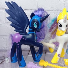 My little Pony G4 Princess Celestia & Nightmare Moon Canterlot Toy Figure SET