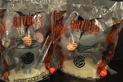 Lot of 2 “BATMAN BEYOND” BURGER KING TOYS action hero NOS Fast Food TV & MOVIE
