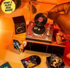 MGA’s Miniverse Real Vinyl Playable Music Record Player PRESALE