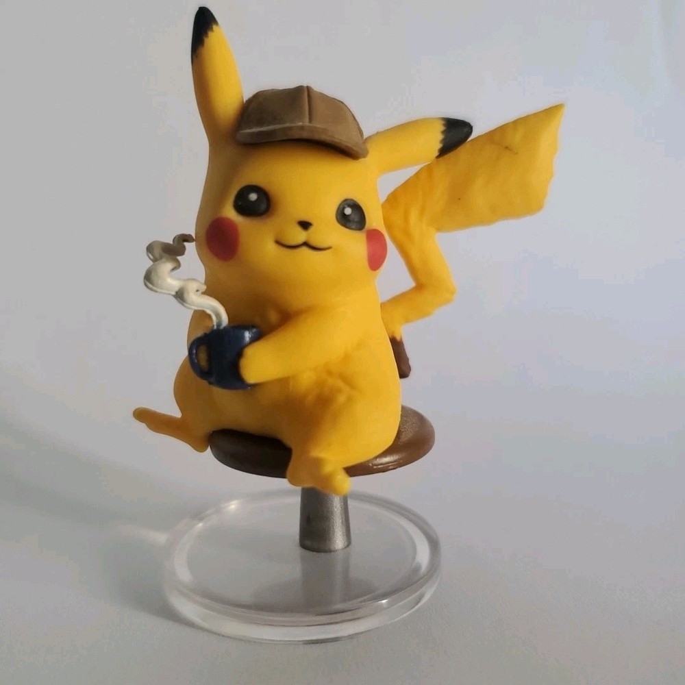 Pokemon Officially Licensed Nintendo COLLECTIBLE 2″ DETECTIVE PIKACHU FIGURE