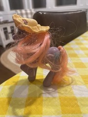 Vintage My Little Pony G2 Petal Blossom 1997 Secret Surprise Friends Jewel Eye