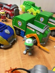 Paw Patrol Lot with 12 Figures 14 Vehicles HUGE Lot Firetruck Police Backhoe
