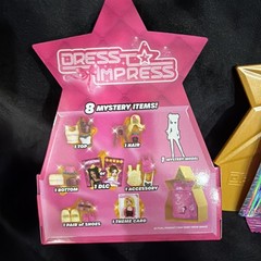 Dress to Impress Mystery Model Tropical Summer Doll Figure Toy & DLC CODE
