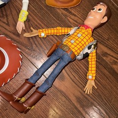 Disney Toy Story Woody & Wendy Action Figures 15” w/Hats Pull String NOT WORKING
