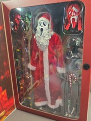 NECA Ghost Face Santa’s Slay Ultimate Edition