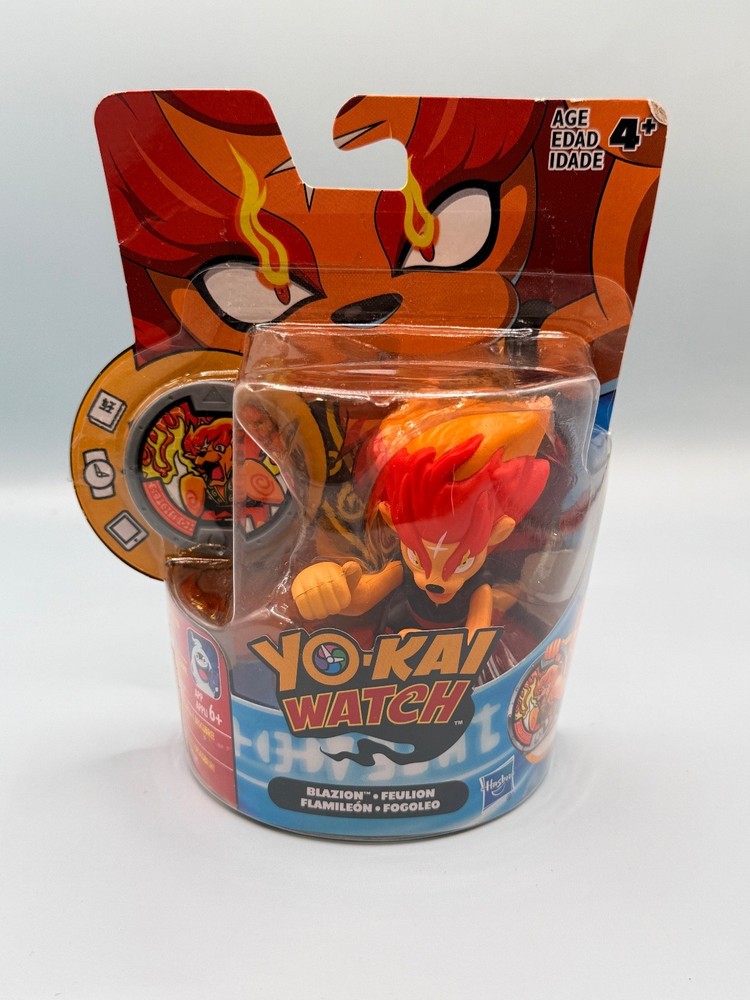 Hasbro Blazion Yo-Kai Watch Action Figure with Medal