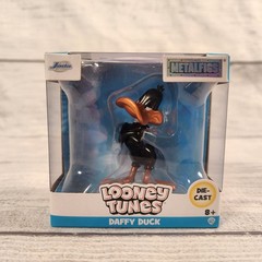 Jada Metals Looney Tunes Daffy Duck Die-Cast Figure Metalfigs 85221 New in Box