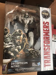 Transformers Last Knight Voyager Nitro MISB