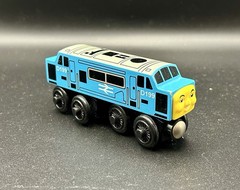 Thomas & Friends Wooden Railway Diesel D199 Tank Engine 1998 Britt Allcroft