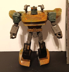 SPARKLESS BOT Transformers WFC Netflix Siege Kingdom Deluxe Class COMPLETE