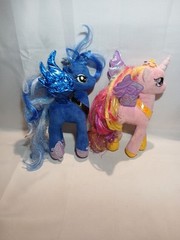 My Little Pony Large Lot-G3/G4/G5/TY plush/Accessories/Pvc/YEARS 2002-2021/odds