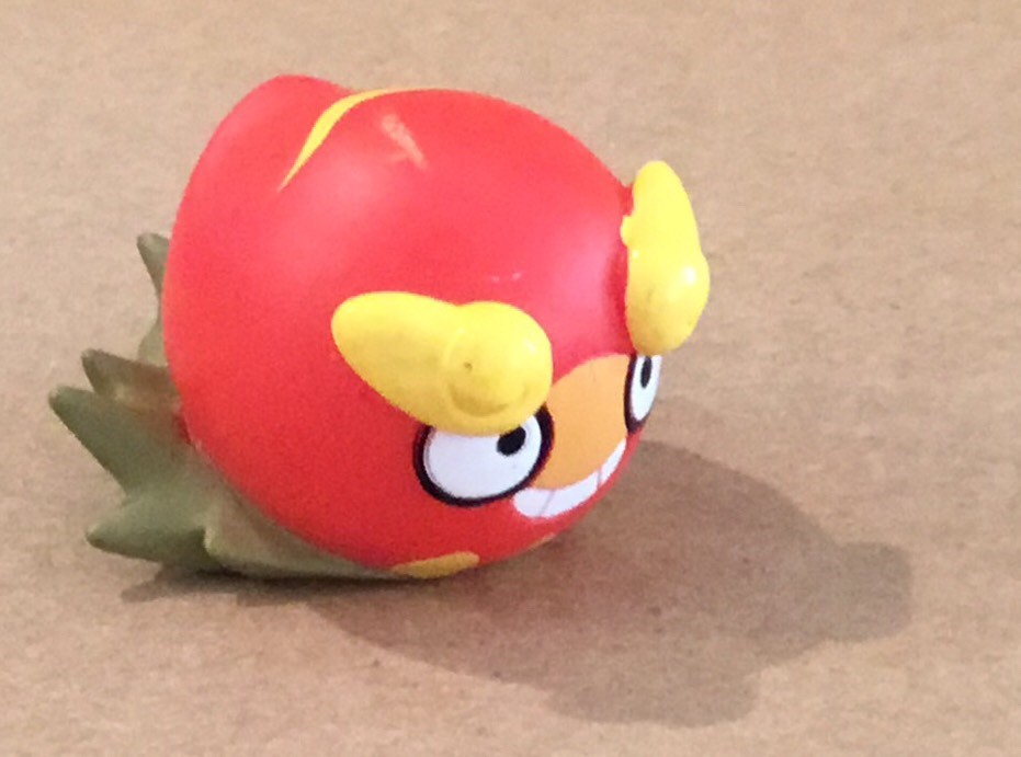 2011 Pokemon Finger Puppet Attack Darumaka Gotta Catch Them All Nintendo Bandai