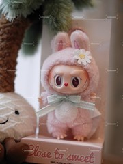Popmart Labubu Mokoko Close To Sweet Pendant(PopLand Exclusive) [AUTHENTIC]