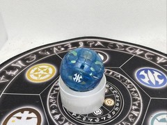 Bakugan Battle Brawlers B2 Aquos Translucent Limulus VHTF