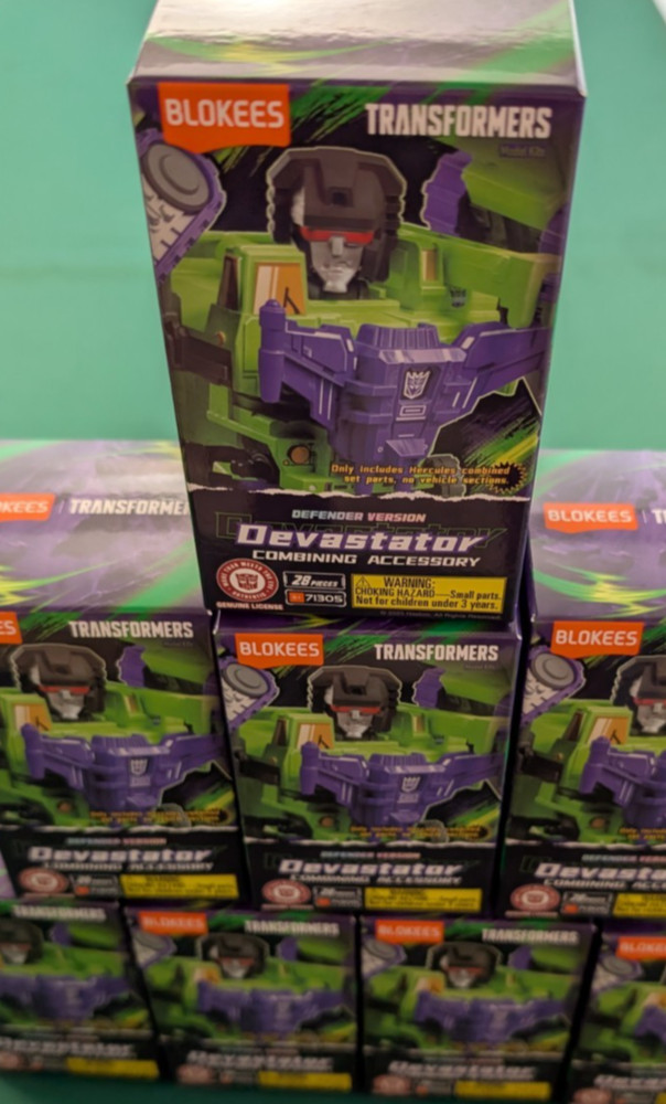 Blokees Transformers Defender – DEVASTATOR – Combining Accessory Kit English Vsn