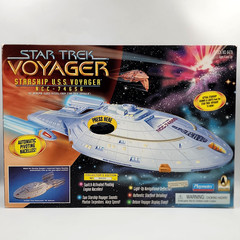 Playmates Star Trek Voyager USS Voyager NCC-74656 Rare Open Box Vintage