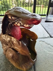 Vintage 1985 Ideal Rocks & Bugs & Things Trapasaurus Action Figure – Works!