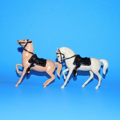 1961 HARTLAND WYATT EARP & CLINT WALKER WESTERN FIGURES WITH HORSES