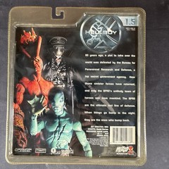 HELLBOY ACTION FIGURE MEZCO 2004 ANUNG UN RAMA FIRE HORNS NEW SLIGHT YELLOW