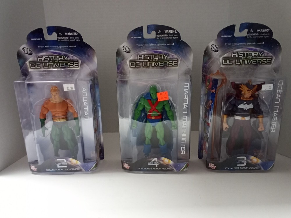 DC Direct History Of The DC Universe Martian Manhunter, Aquaman, Ocean Master