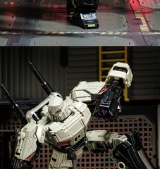 JINGKE MGTANK Transformation Robot Action Figure 18cm Kids Toy Gift