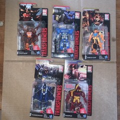 Hasbro Transformers Combiner Wars Chop Shop Pipes Wreck Gar Thunder cracker Rodi
