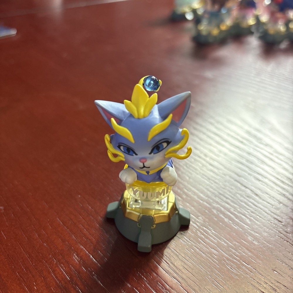 Miniso LOL League of Legends Series Keycaps Figure Collectible Model yuumi
