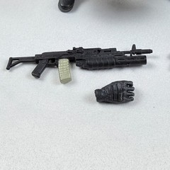 Marvel Legends Ultimate Nick Fury Figure w/ 3 weapons, Hasbro, 2008