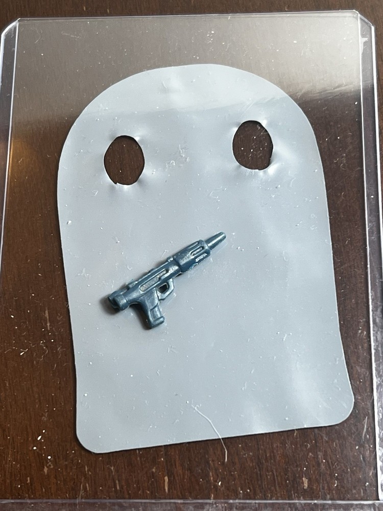 VINTAGE KENNER STAR WARS 1980 LANDO VINYL CAPE AND BLASTER LOT WEAPON ACCESSORY