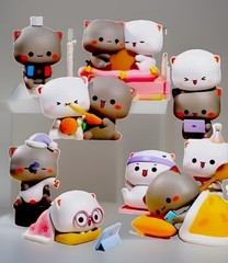 MITAO CAT Peach Lucky Cat Couples Collectible Figure Season 4