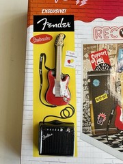 MGA Miniverse Real Music Record Shop With Exclusive Fender Guitar