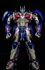 Unique Toys Deformable Last Knight OP Commander Prime UTR-02 9″ Action Figure