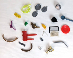 Lot of Weapons & Accessories For Action Figurines Mixed G.I. Joe and others D