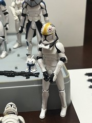 Huge Star Wars Clone Trooper Action Figure 3.75” Army Builder Plus Weapons Lot!!