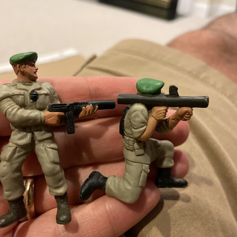 Guts! figure vtg 1986 Mattel G.U.T.S. soldier guts green berets Destroyer Lot