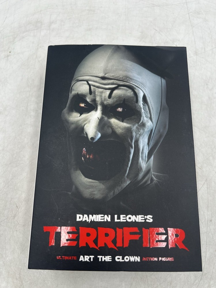 NECA DAMIEN LEONES TERRIFIER ULTIMATE ART THE CLOWN ACTION FIGURE New In Box