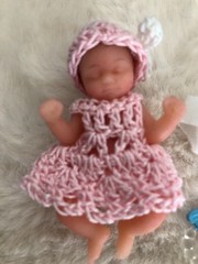 Mini Brands My Mini Baby Series 1 – Baby in Pink Crochet Dress with Bonnet