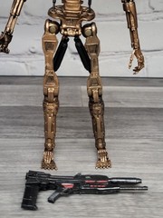 NECA Reel Toys Terminator 2 Kenner Tribute Future War Metal Mash Endoskeleton