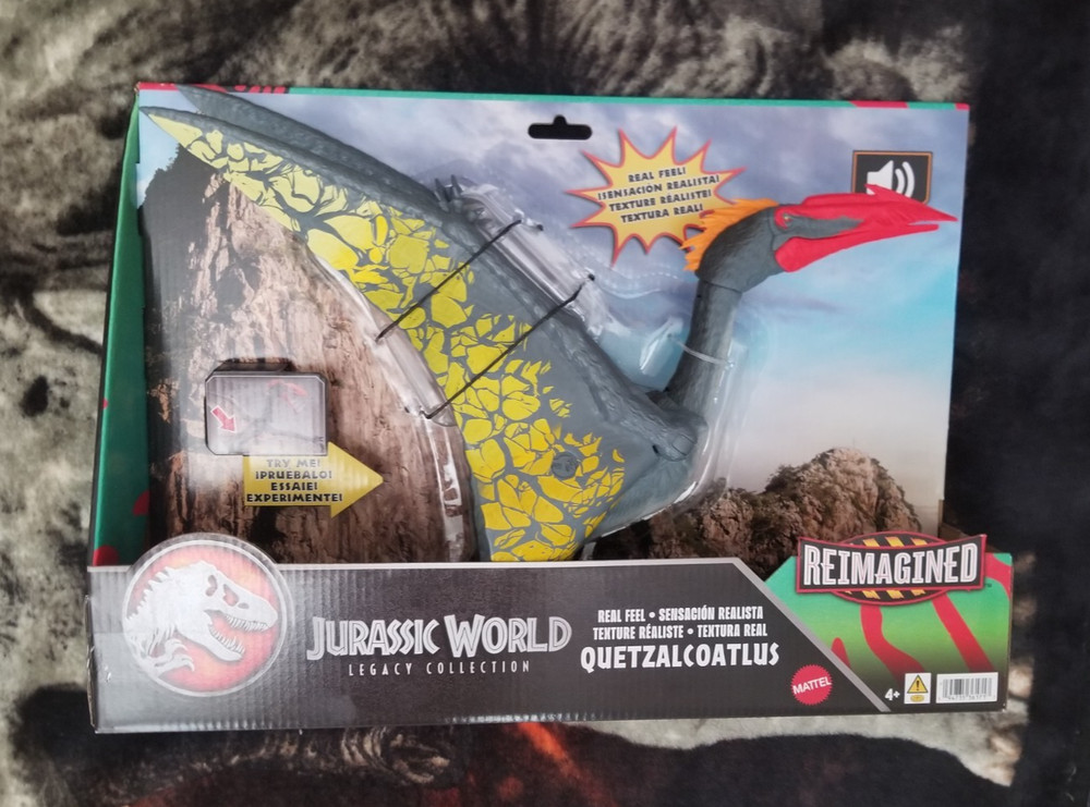 Mattel Jurassic World Reimagined Quetzalcoatlus figure