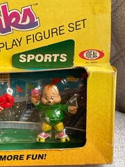 RARE VINTAGE 1983 IDEAL ALVIN & THE CHIPMUNKS SPORTS PVC FIGURES NEW IN BOX