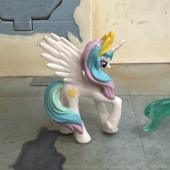My Little Pony Blind Bag 2.5″ Mini Figure Princess Celestia Toys R Us Ex w Bonus