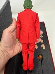 MToys Joaquin Phoenix Joker Casual Version 1/6 Scale Figure