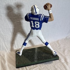 NFL HOF Indianapolis Colts QB Peyton Manning 2004 McFarlane Sports Figure 12”