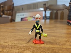1991 Galoob L.G.T.I. Trash Bag Bunch Mini Figure Alien