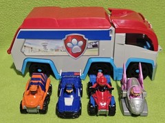 Paw Patrol Pup Squad Patroller Truck & 4 Car Lot – Free Shipping!!!