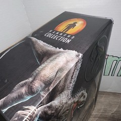 Jurassic World Hammond Collection Indominus Rex Deluxe Damaged Box