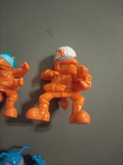 Army Ants Figures – 9 Vintage Lot Orange Blue, Hasbro. Do not have rubber Butts