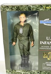 1998 GI Joe US Infantry Footlocker Series Action Figure Timeless Collection NIB