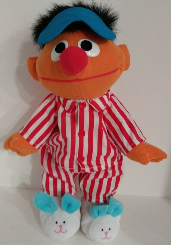 Sleepy Time Elmo Sesame Street Doll Snoring Talking Pajamas Learning Pretend